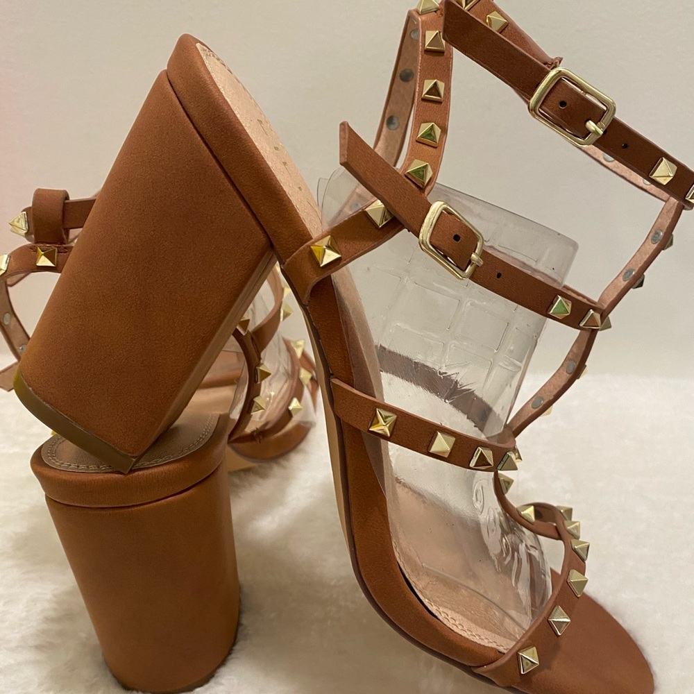 LILIANA Studded Cognac Sandals - Size 9 - NEW - Picture 4 of 6